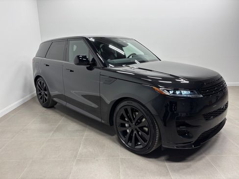New 2027 Land Rover Range Rover Sport Dynamic SE AWD/4WD image 5