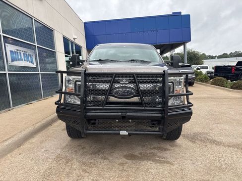 Used 2020 Ford F250 XL w/ STX Appearance Package AWD/4WD image 3