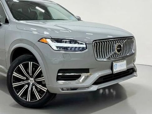 Used 2024 Volvo XC90 B5 Core w/ Protection Package Premier AWD/4WD image 6