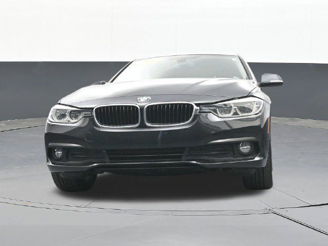 Used 2018 BMW 320i xDrive Sedan AWD/4WD image 53
