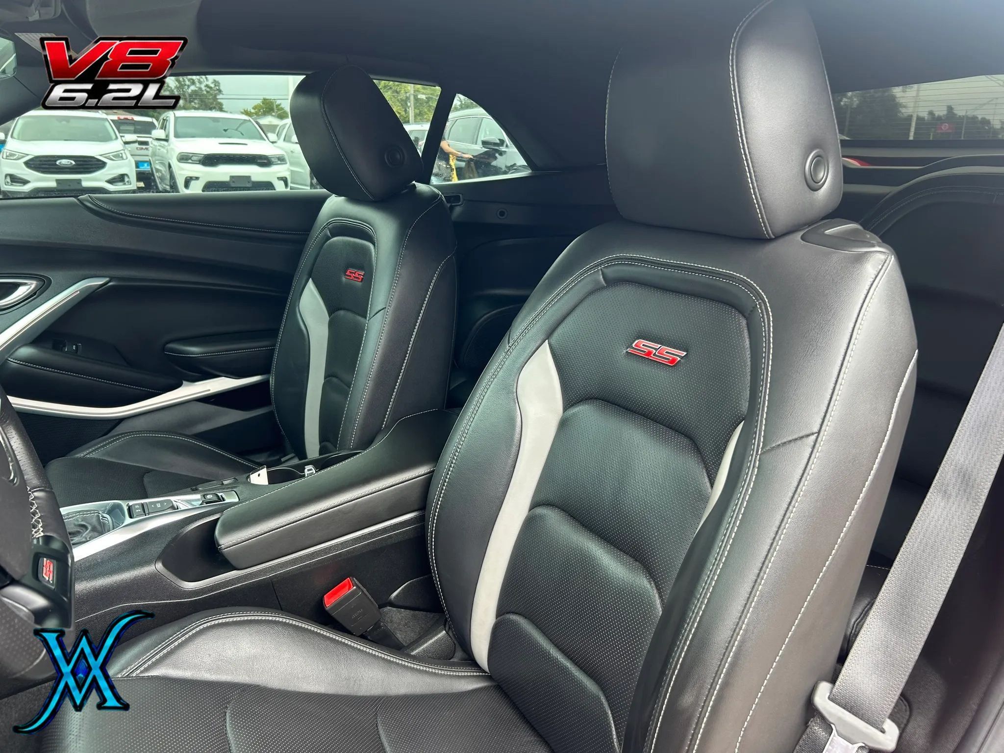 Used 2018 Chevrolet Camaro SS RWD image 13