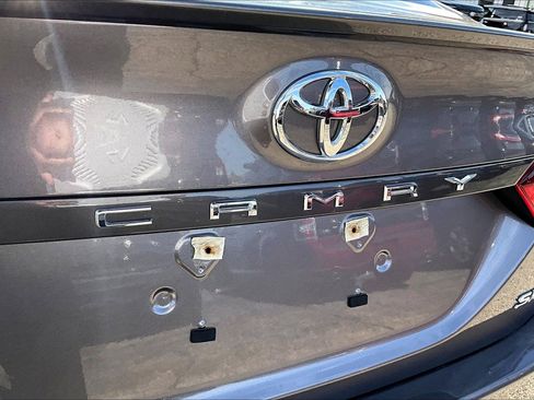 Used 2024 Toyota Camry SE FWD image 31
