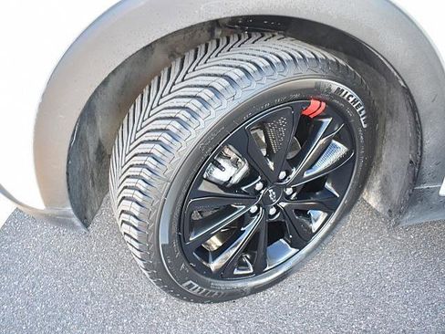 Used 2023 Chevrolet Bolt EUV Premier w/ Sun & Sound Package image 8