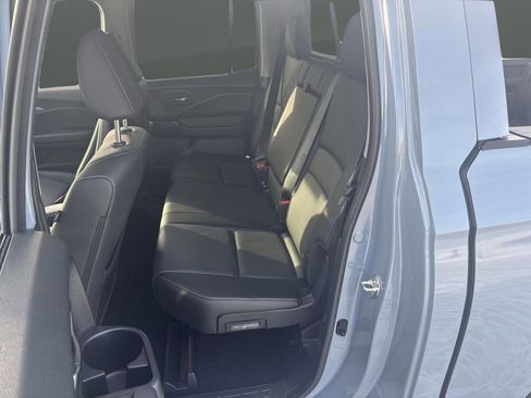Certified 2023 Honda Ridgeline RTL image 28