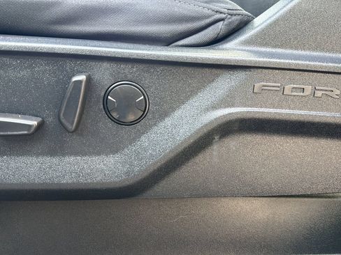 Used 2022 Ford F150 XLT w/ Equipment Group 302A High AWD/4WD image 13