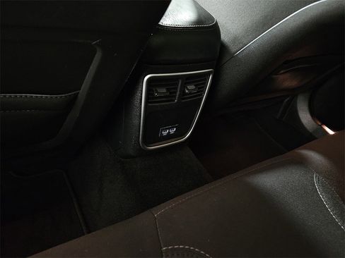 Used 2020 Dodge Charger GT image 27