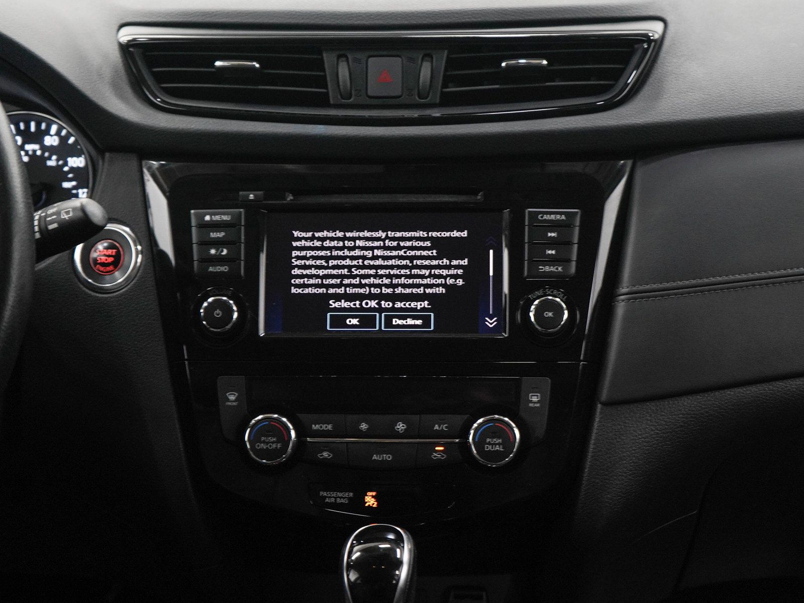 Used 2019 Nissan Rogue SL AWD/4WD image 15