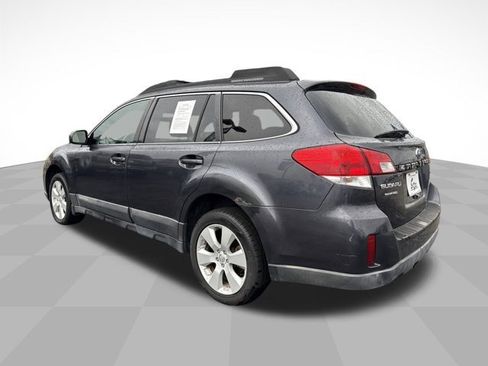 Used 2010 Subaru Outback 2.5i Premium image 7