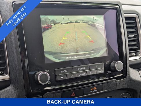 Used 2023 Nissan Frontier SV w/ Technology Package image 29