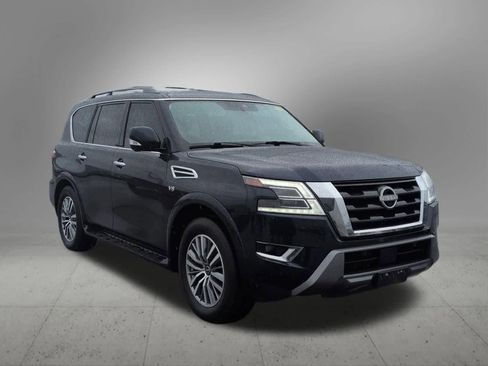 Used 2022 Nissan Armada SL w/ Captain's Chairs Package image 8