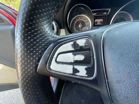 Used 2016 Mercedes-Benz GLA 250 GLA 250 Sport Utility 4D image 12