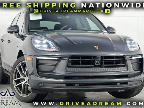 Used 2023 Porsche Macan image 2