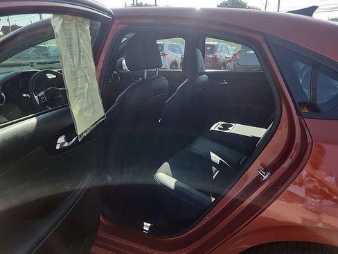 Used 2023 Kia Forte GT-Line w/ GT-Line Technology Package FWD image 11