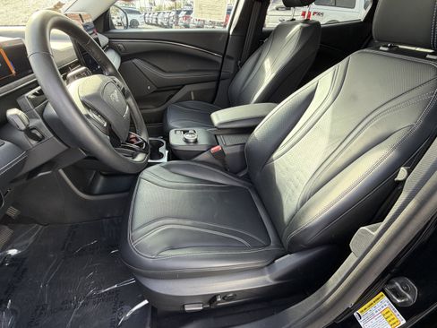 Used 2023 Ford Mustang Mach-E Premium image 13