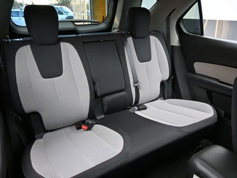 Used 2017 Chevrolet Equinox LT w/ Convenience Package image 31