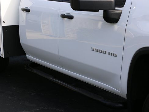 Used 2025 Chevrolet Silverado 3500 W/T w/ WT Convenience Package AWD/4WD image 45