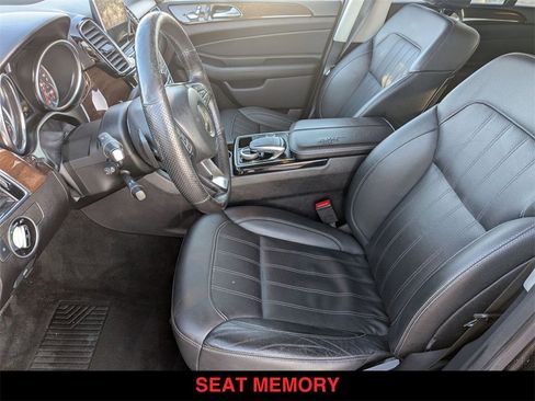 Used 2016 Mercedes-Benz GLE 350 image 3