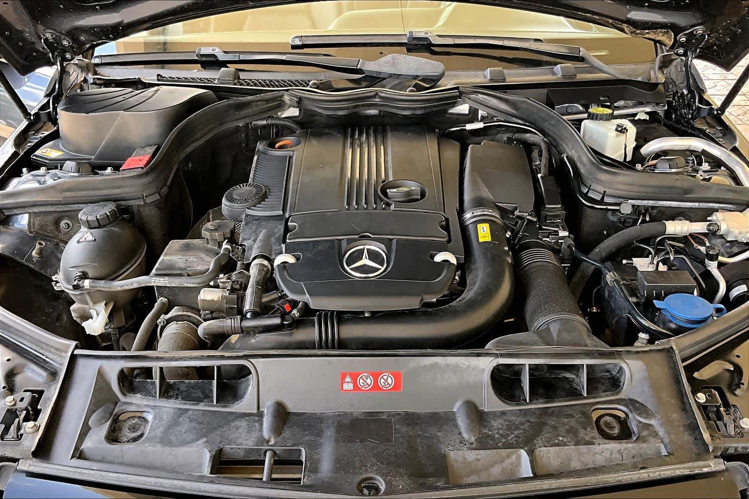 Used 2014 Mercedes-Benz C 250 Sedan image 29