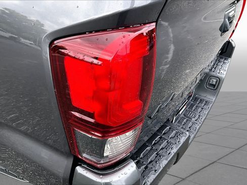 Used 2022 Toyota Tacoma SR5 w/ Technology Package AWD/4WD image 28