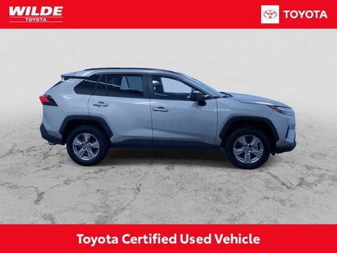 Certified 2025 Toyota RAV4 LE AWD/4WD image 2