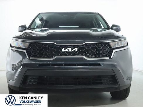 Used 2022 Kia Sorento LX AWD/4WD image 32