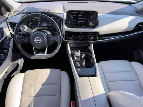 Used 2023 Nissan Rogue SL w/ SL Premium Package image 13