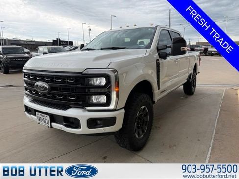 Certified 2024 Ford F250 Lariat w/ Lariat Ultimate Package AWD/4WD image 2