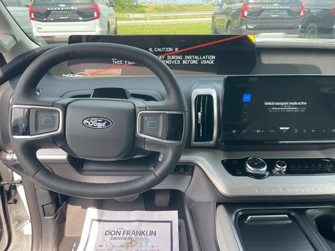 New 2027 Ford Expedition Max Active AWD/4WD image 16