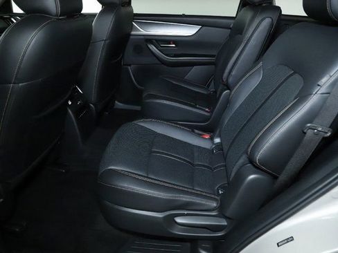 Used 2024 MAZDA CX-90 3.3 Turbo w/ Premium Package image 15