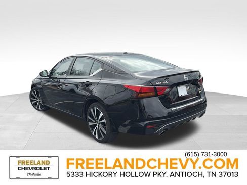 Used 2022 Nissan Altima 2.5 SR image 5