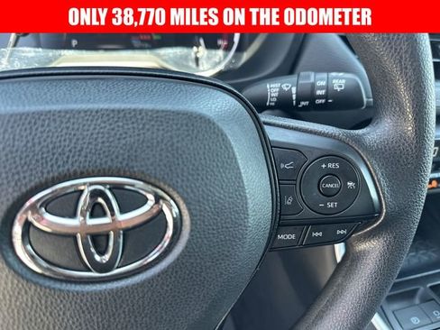 Used 2025 Toyota RAV4 XLE image 13