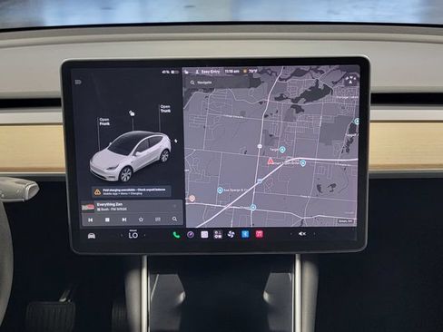 Used 2020 Tesla Model Y Long Range AWD/4WD image 18