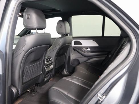 Used 2024 Mercedes-Benz GLE 450e 4MATIC image 11