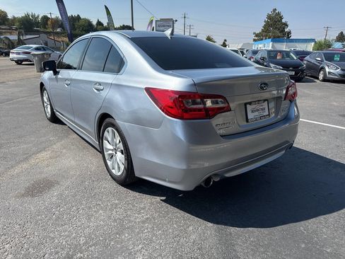 Used 2017 Subaru Legacy 2.5i Premium image 5