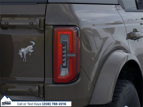 New 2025 Ford Bronco Outer Banks image 23