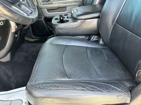 Used 2017 RAM 2500 Big Horn w/ Sport Appearance Group AWD/4WD image 35