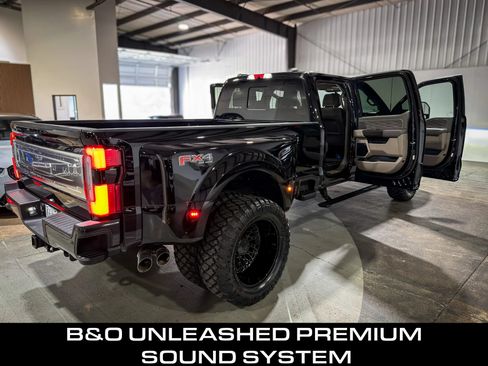 Used 2026 Ford F450 Platinum w/ Platinum Plus Package AWD/4WD image 28