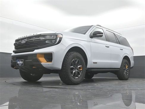 New 2025 Ford Expedition Tremor image 19