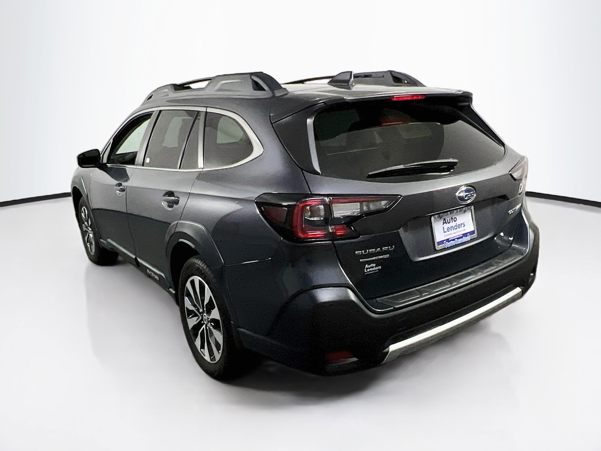 Used 2023 Subaru Outback Limited AWD/4WD image 7