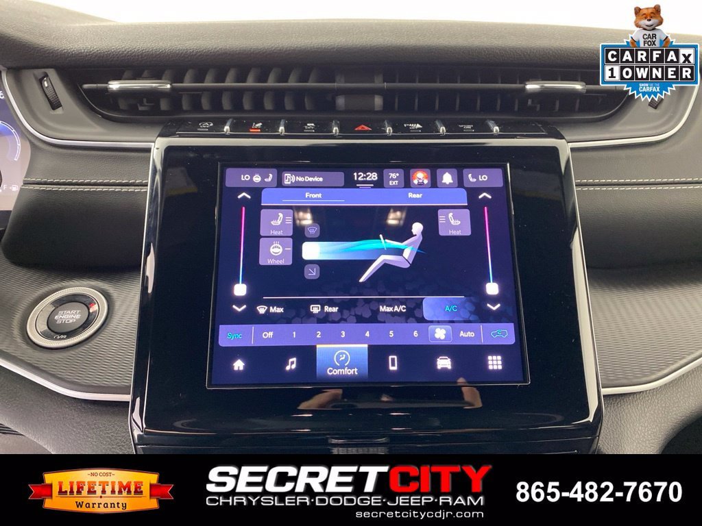 Used 2023 Jeep Grand Cherokee L Laredo AWD/4WD image 20