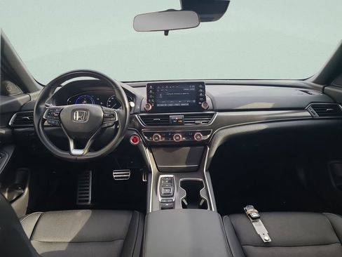 Used 2022 Honda Accord Sport image 10
