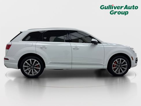 Used 2017 Audi Q7 3.0T Premium Plus w/ Premium Plus Package AWD/4WD image 10