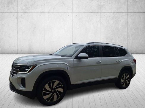New 2025 Volkswagen Atlas SEL image 1