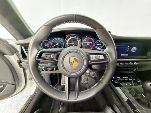 Used 2022 Porsche 911 GT3 RWD image 20