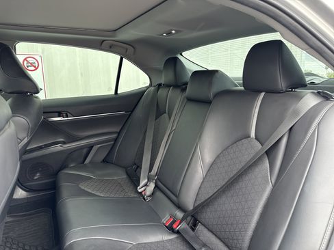 Used 2019 Toyota Camry XSE w/ Driver Assist Package image 19