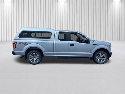 Used 2017 Ford F150 XL w/ Equipment Group 101A Mid AWD/4WD image 9