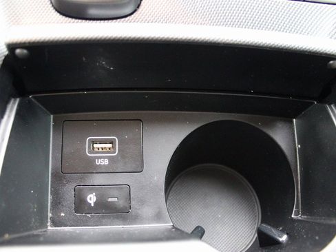 Used 2022 Hyundai Santa Fe Limited w/ Cargo Package image 42