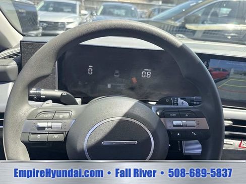Used 2024 Hyundai Sonata SEL AWD/4WD image 27