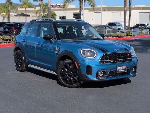 Used 2024 MINI Cooper Countryman S FWD image 2