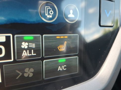 New 2025 Subaru Forester Limited image 17